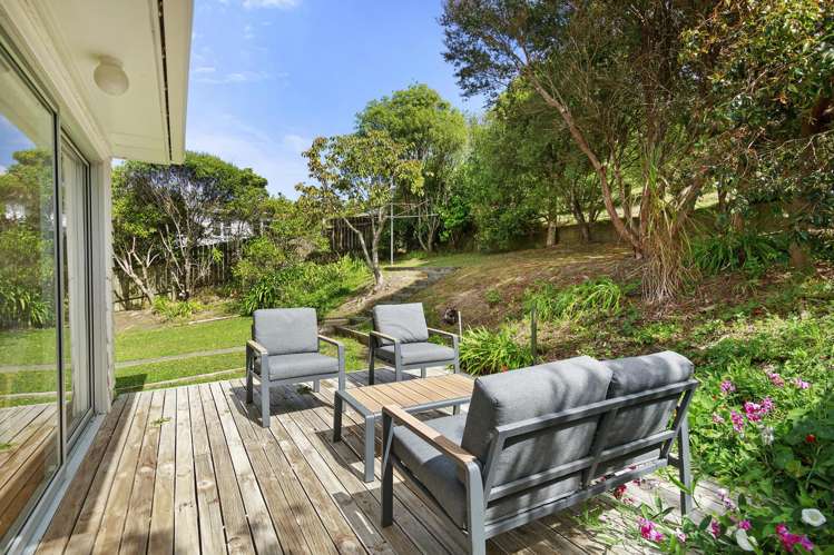 17 Lane Crescent Tawa_15