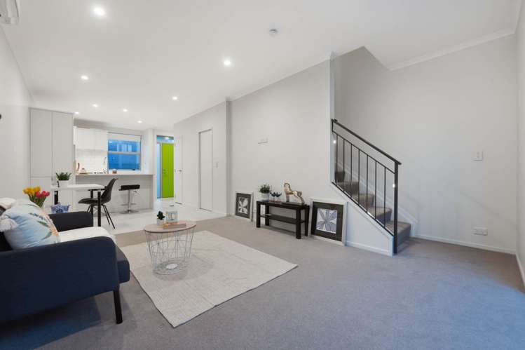 11 Horo Road Flat Bush_12