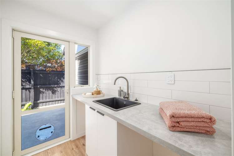 9 Monterey Place Parklands_13