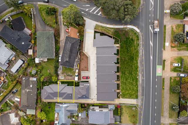 One-Year-New Home in Double Westlake Zone