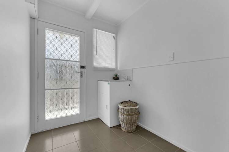 161 Gills Road Half Moon Bay_22