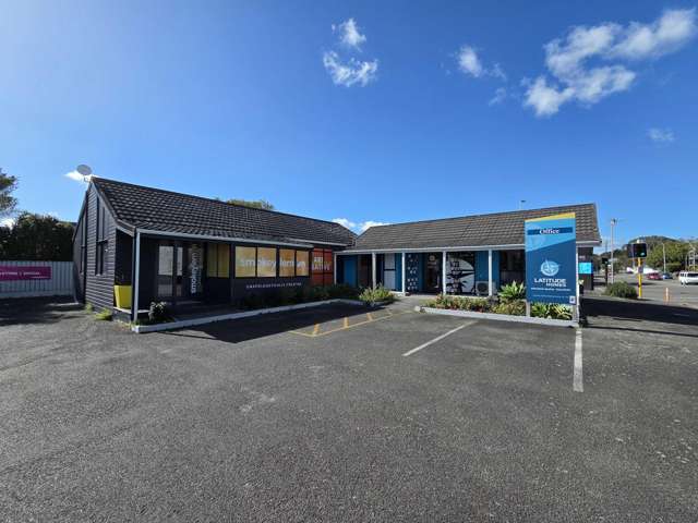 High Profile Office Space - Share the Space