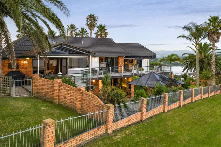 5 Kotare Place Sandspit_31