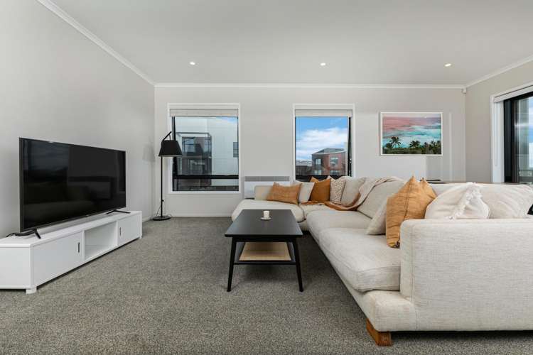 1/48 Nugget Avenue Hobsonville_3