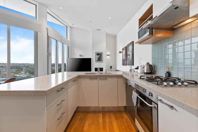 1209/11 Tamariki Avenue Orewa_5