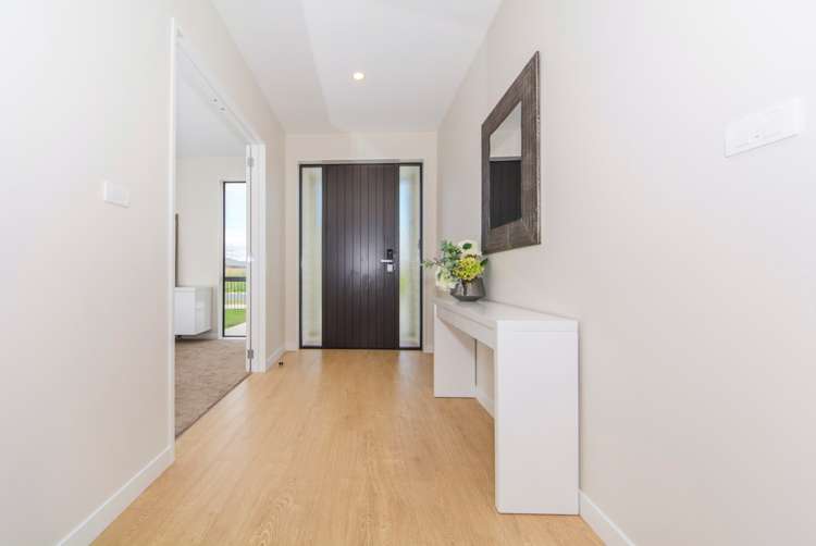 17 Raymond Grace Avenue Huapai_11