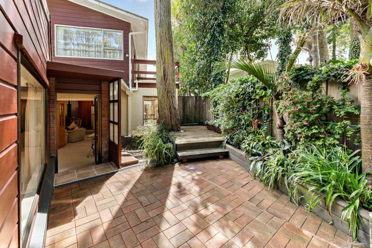 2/65 Hill Road Hillpark_14