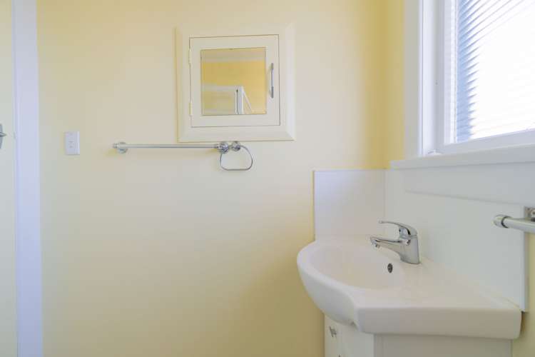 52 Matai Street Te Anau_9