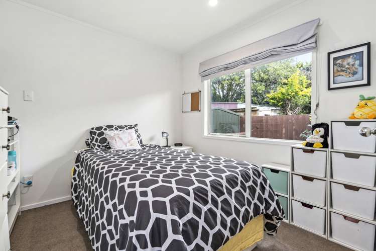 15 Sewell Place Leamington_11