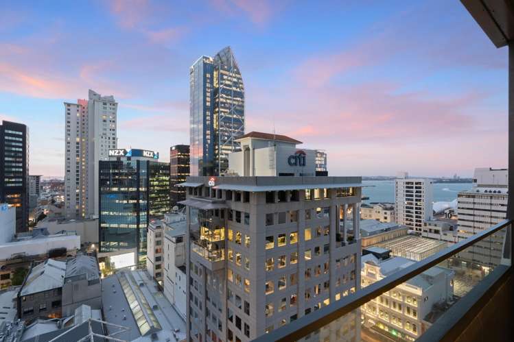 1607/10 Commerce Street Auckland Central_0