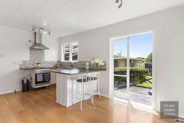 152 Manuroa Road_5