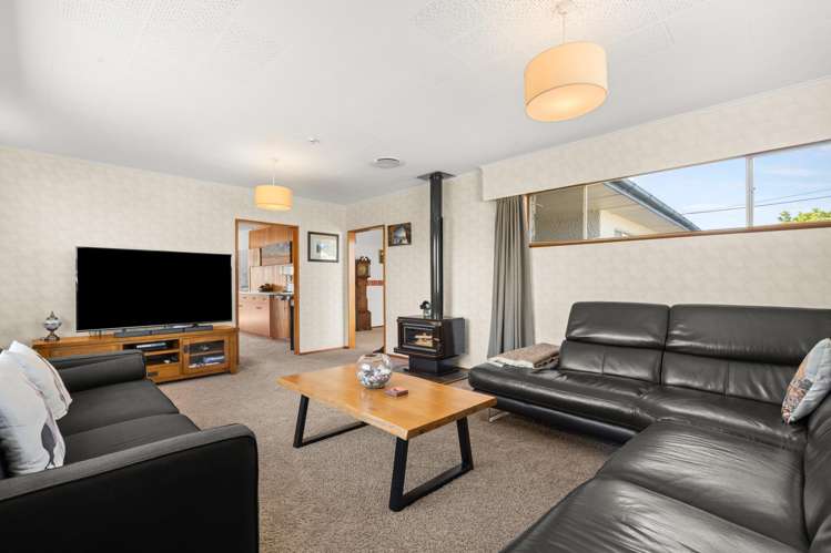 36 Costley Street Carterton_4