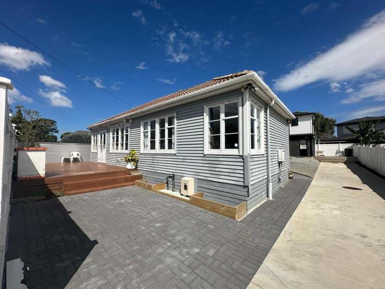 167 Mount Smart Road Onehunga_8