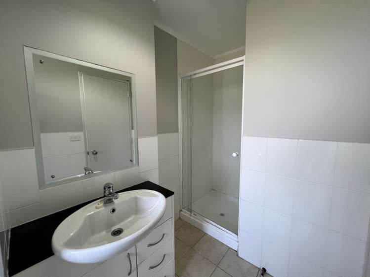 3/201 Abbotts Way Remuera_8