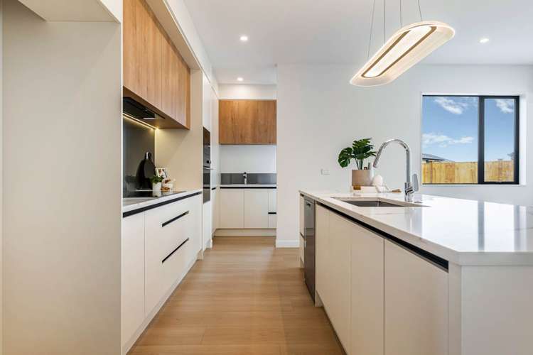 18 Taurangawaka Road One Tree Point_7