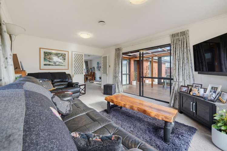 33 Peebles Drive Hei Hei_8