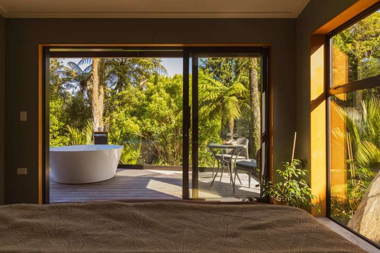 8 Hartmount Place Punakaiki_5