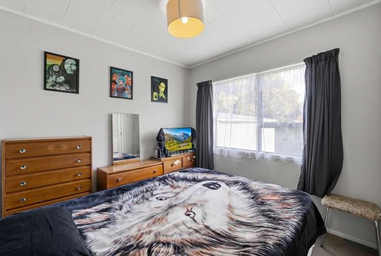 4 Anglers Way Wattle Downs_7