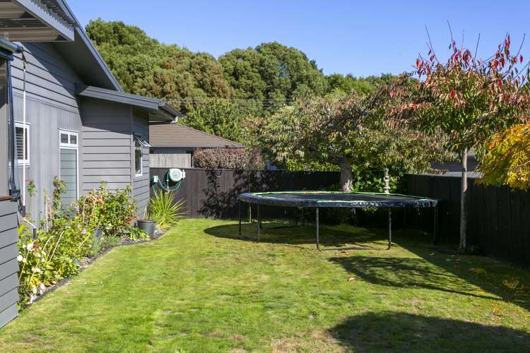 17 Brompton Close Richmond Heights_26