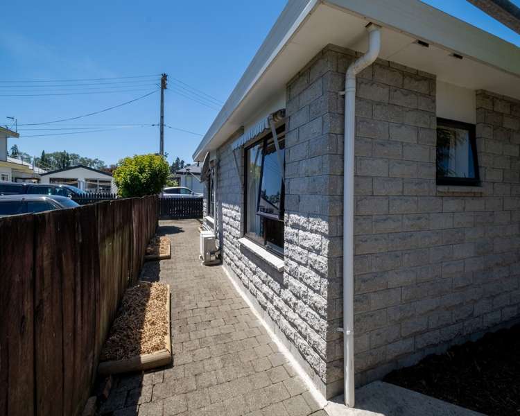 2/13 Willow Avenue Stoke_15