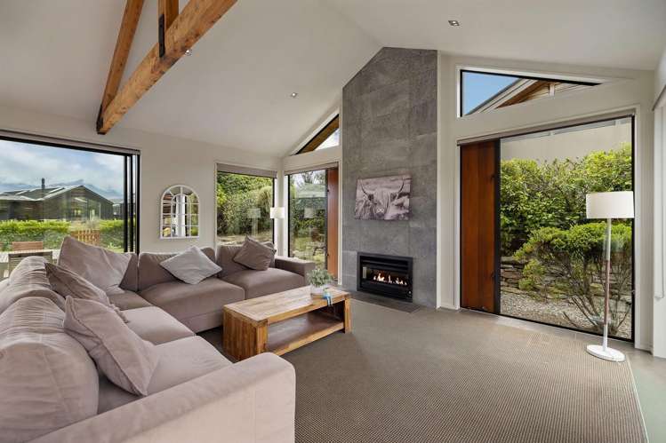 5 Glengarry Court Jack's Point_9
