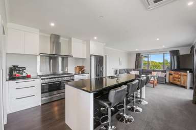 33 Birchwood Avenue_1