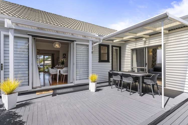 64 Premier Avenue Point Chevalier_15