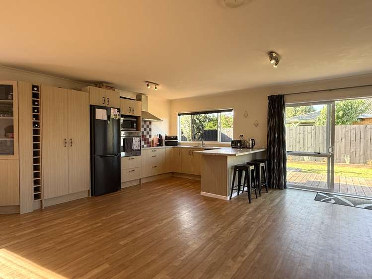 76 Blake Boulevard Papamoa_11