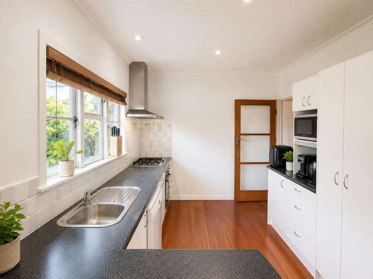 223 Lake Road Belmont_2