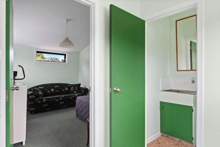 475 Nelson Road Lytton West_17