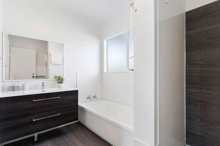 3/5 Fifth Avenue Mount Albert_8