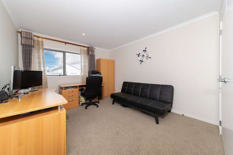 8 Teal Way Hobsonville_12