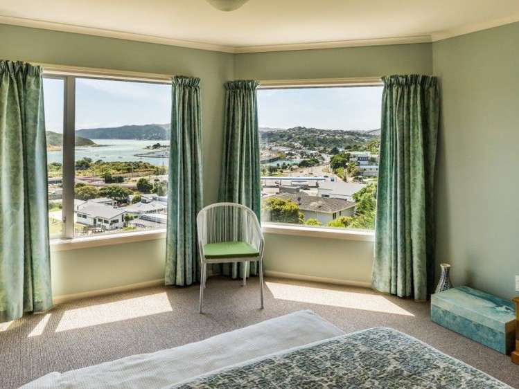 5 Whitianga View Paremata_9