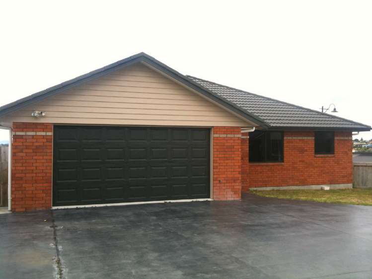 20 Sinead Court Grandview Heights_1