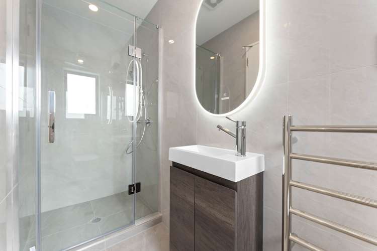 10D Serjeant Street Henderson_11