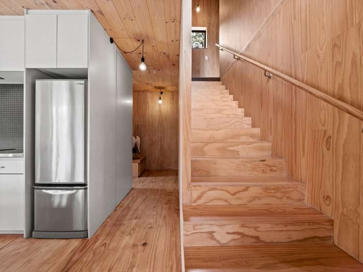 66 Risinghurst Terrace Lower Shotover_13