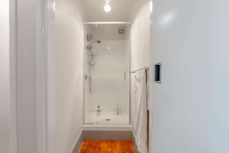 1 Winspear Place Manukau_15