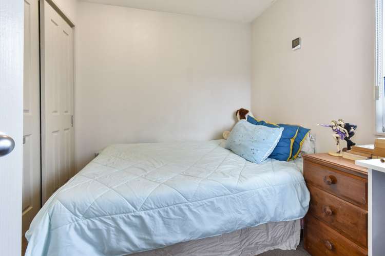 82 Eugenia Rise Totara Heights_13