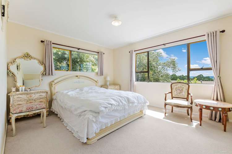 12 Royal Road Massey_14