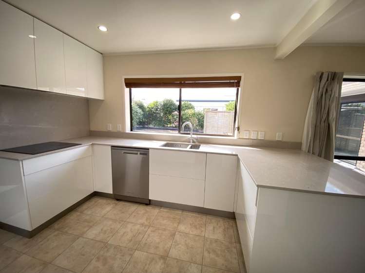 7 Kadina Place 10662_8