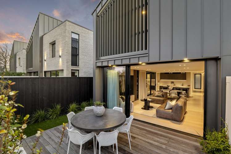 32A Gracefield Avenue_2
