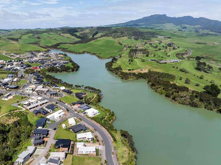 9 Pekapeka Street Raglan_25