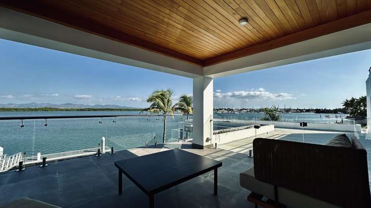 10 The Peninsula, Denarau Viti Levu_44