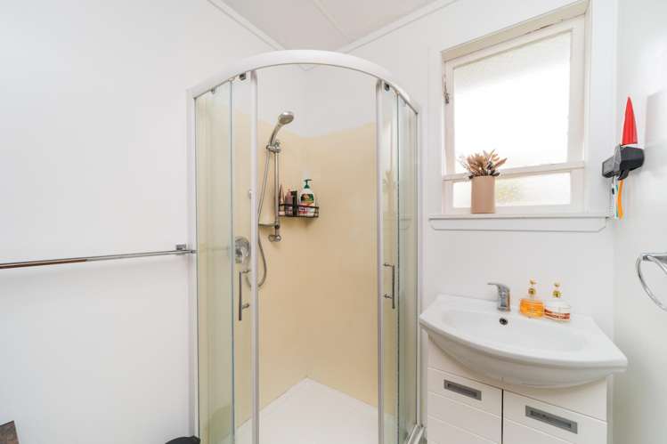 35 Karamea Crescent Kelvin Grove_17