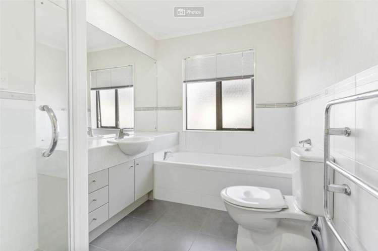 65 Skelligs Drive Flat Bush_13