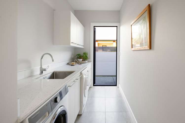 39 Pengover Avenue Leamington_33