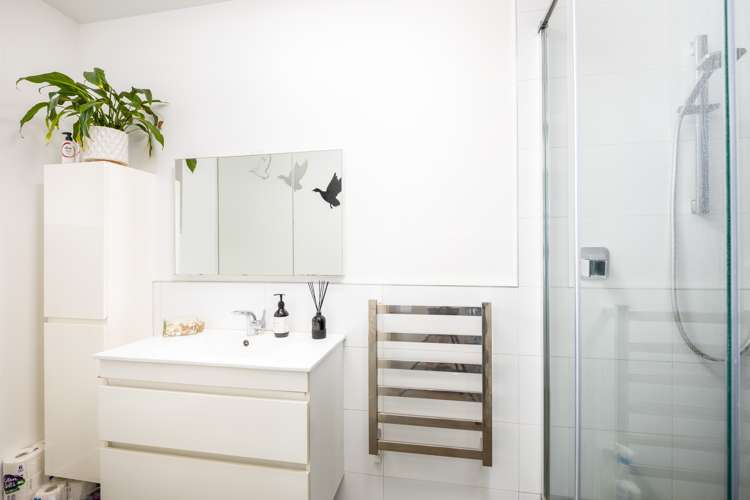 44/127 Saint Aubyn Street New Plymouth Central_15