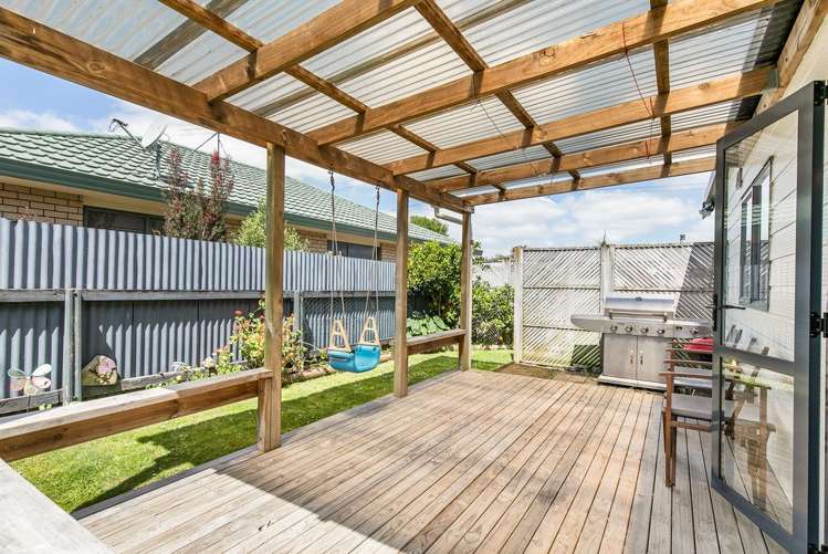 2 Braeburn Place Takanini_13