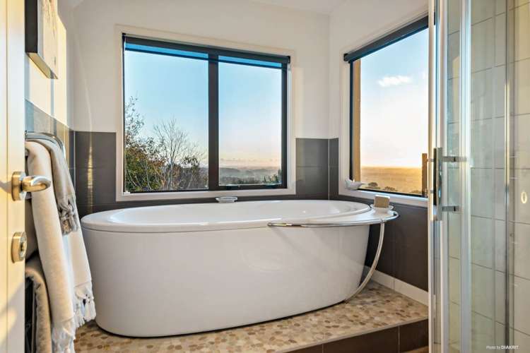 35 Matthew Whitford Drive Bombay_15