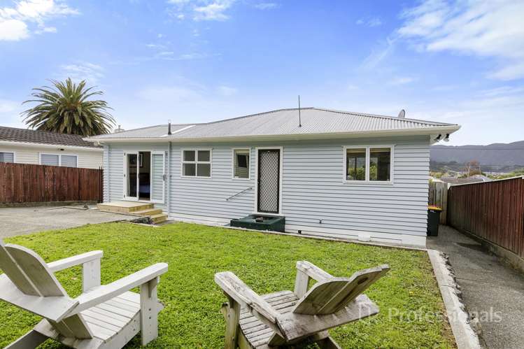 23 Karaka Street Wainuiomata_15
